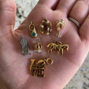 Vintage charm lot